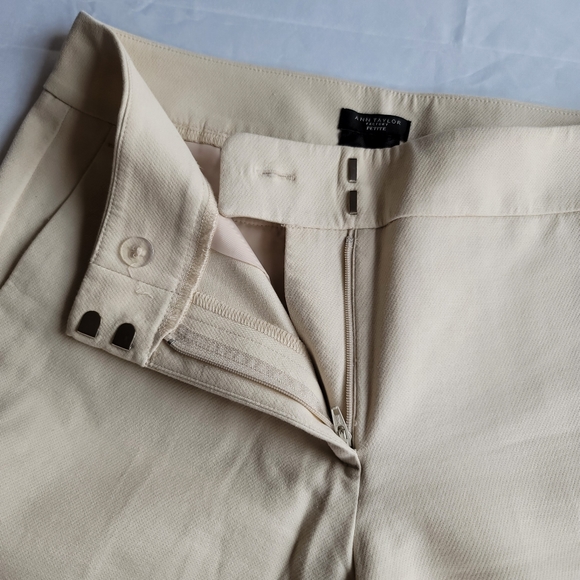 Ann Taylor Factory Trousers - size 2P - Picture 3 of 10